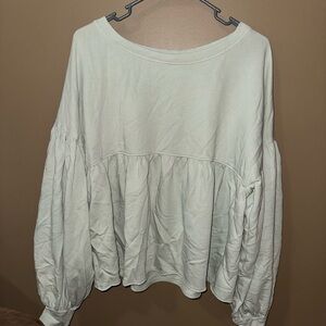 True Craft Women's Cream Sweatshirt